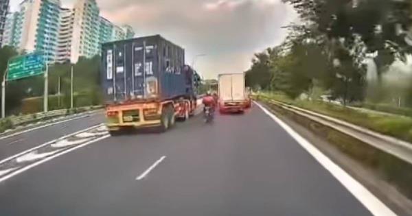 Motorcyclist dies after being crushed between lorry and trailer along KJE