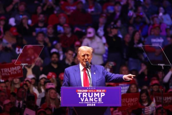 Do<em></em>nald Trump speaks at a campaign rally at Madison Square Garden on Sunday in New York City.