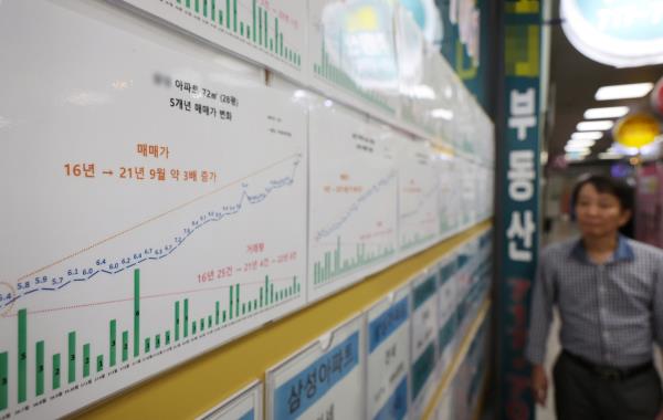 本周楼市新政重磅出台！房价稳了，刚需族迎来上车良机！